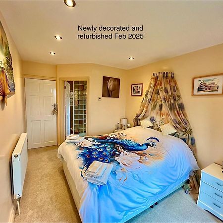 Willow Ridge - A Large Country House With 3 Rental Rooms Clutton Exteriör bild
